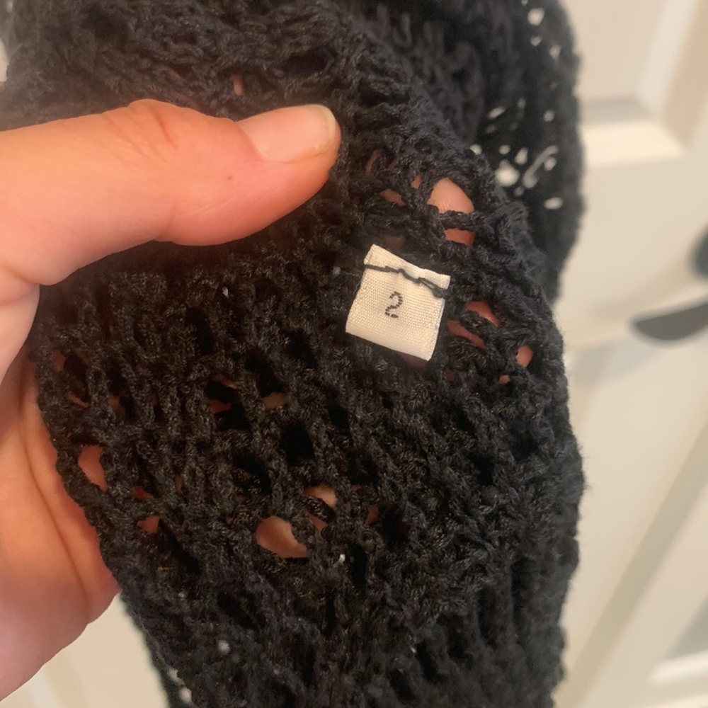 Knitted Coverup - Picture 7 of 7